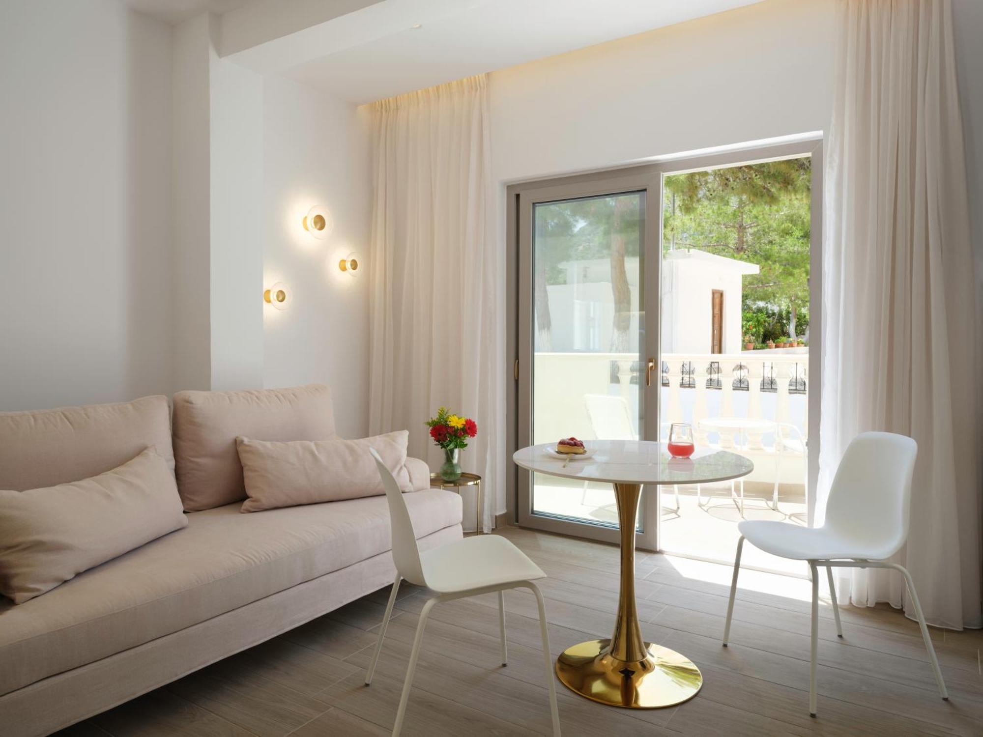 Golden Luxury Suites Bali  Bagian luar foto